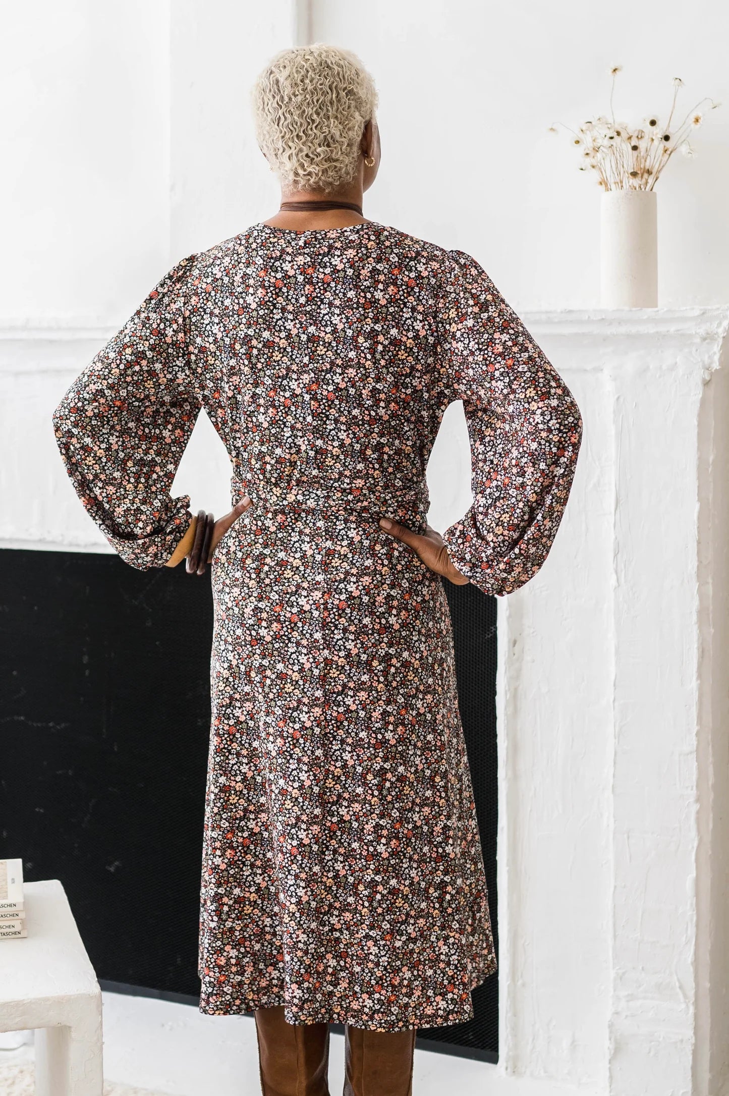 DOTTY - Brown Floral Wrap Dress