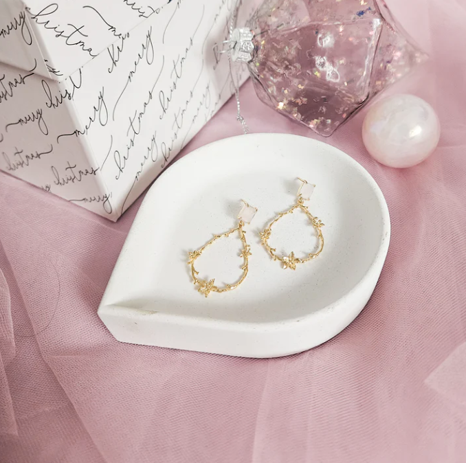 Rock Paper Pretty - Isabella Rose Quartz Earrings