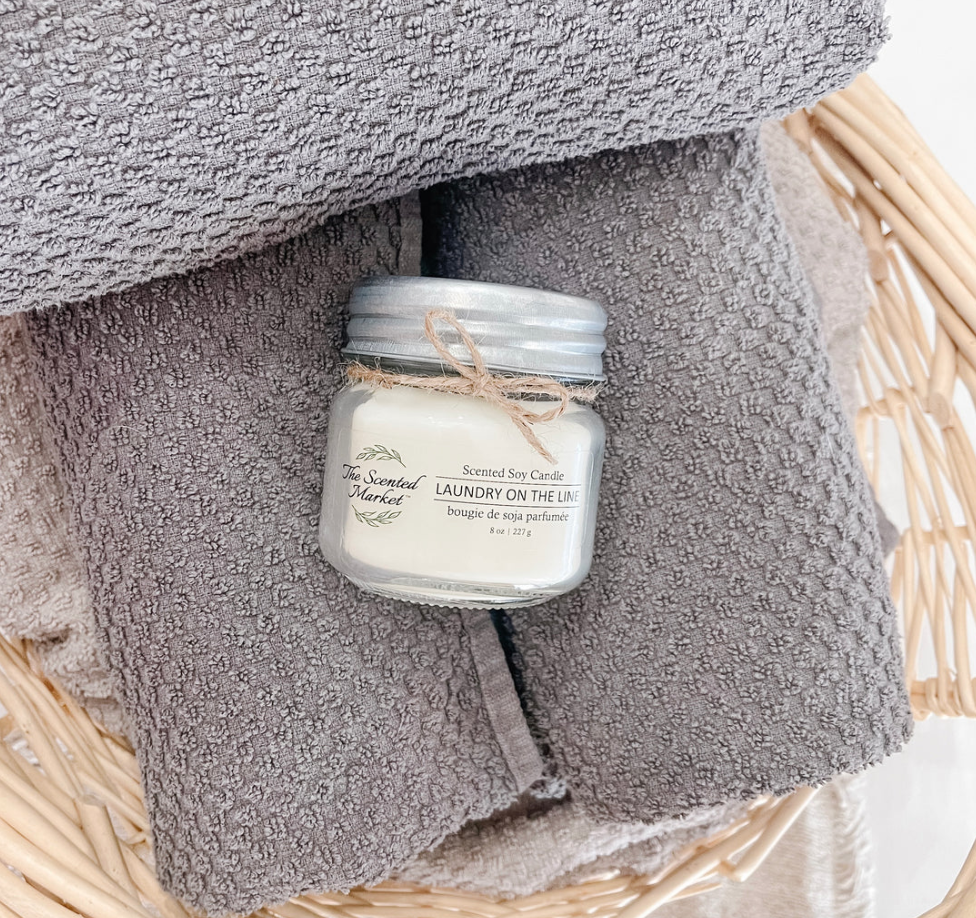 The Scented Market - Laundry On The Line Soy Wax Candle