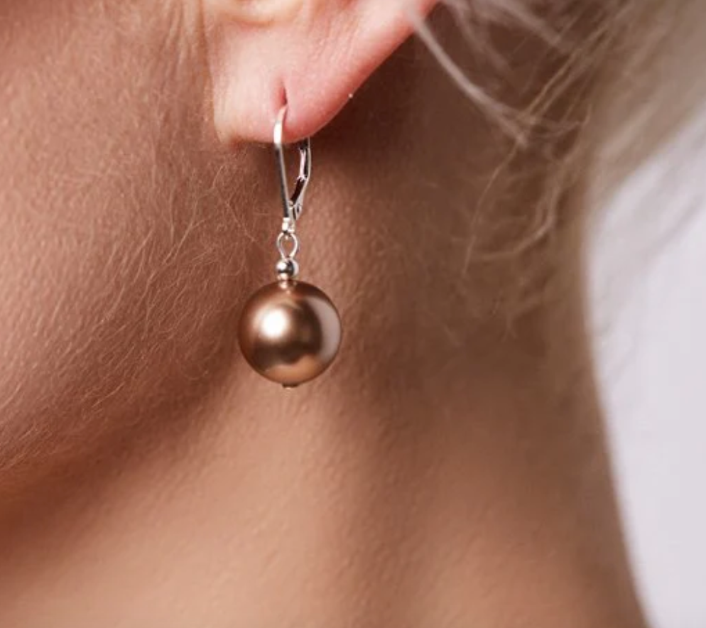 KLAS SQUARED Klassic Pearl Earrings