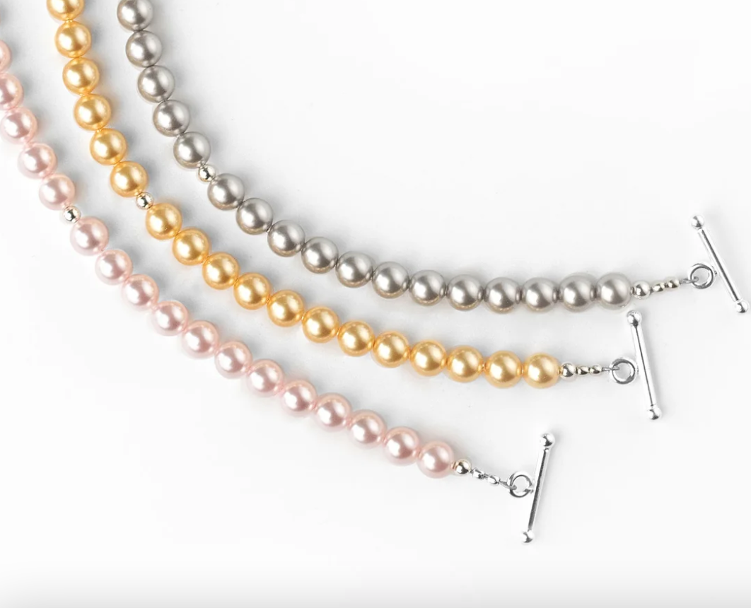 KLAS SQUARED Petite Pearl Bracelet