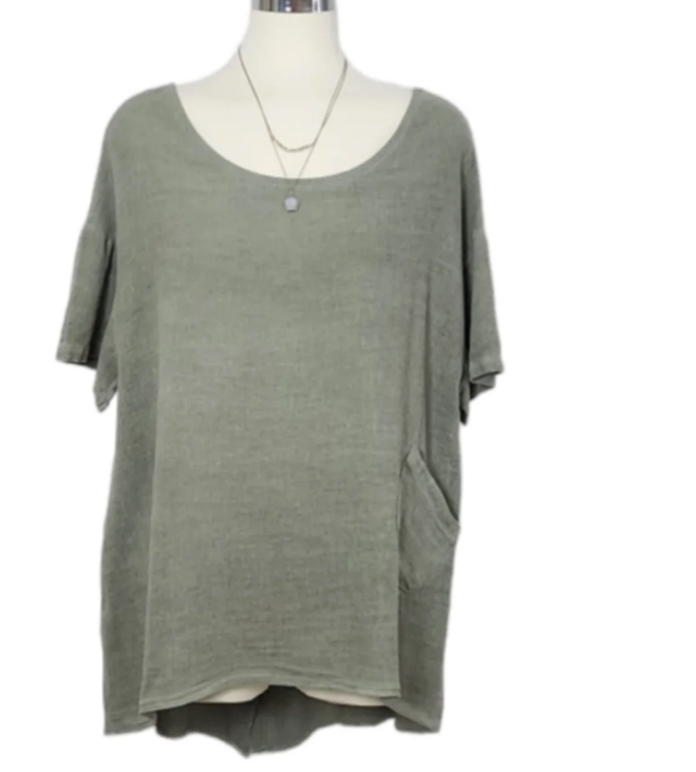 BAZ Linen Button Back Top