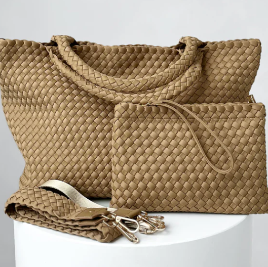 Isle of My - The Edition Handbag