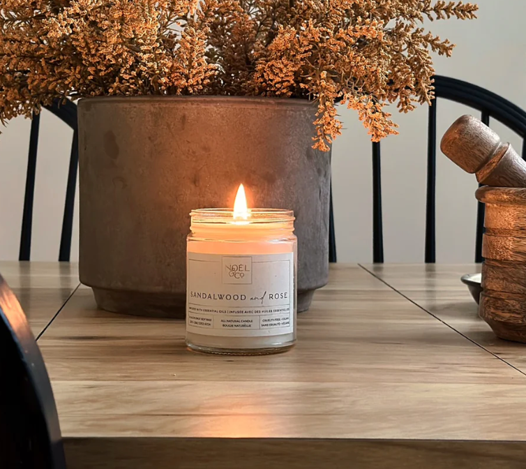 NOËL & CO Sandalwood + Rose 8oz Candle