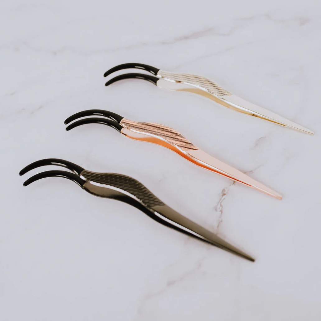 QMBeautique Tweezer Kits