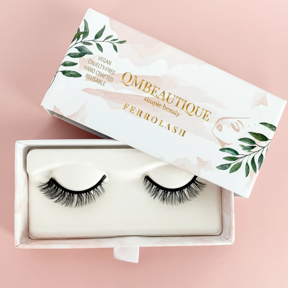 QMBeautique HEY CURL HEY Magnetic Lashes