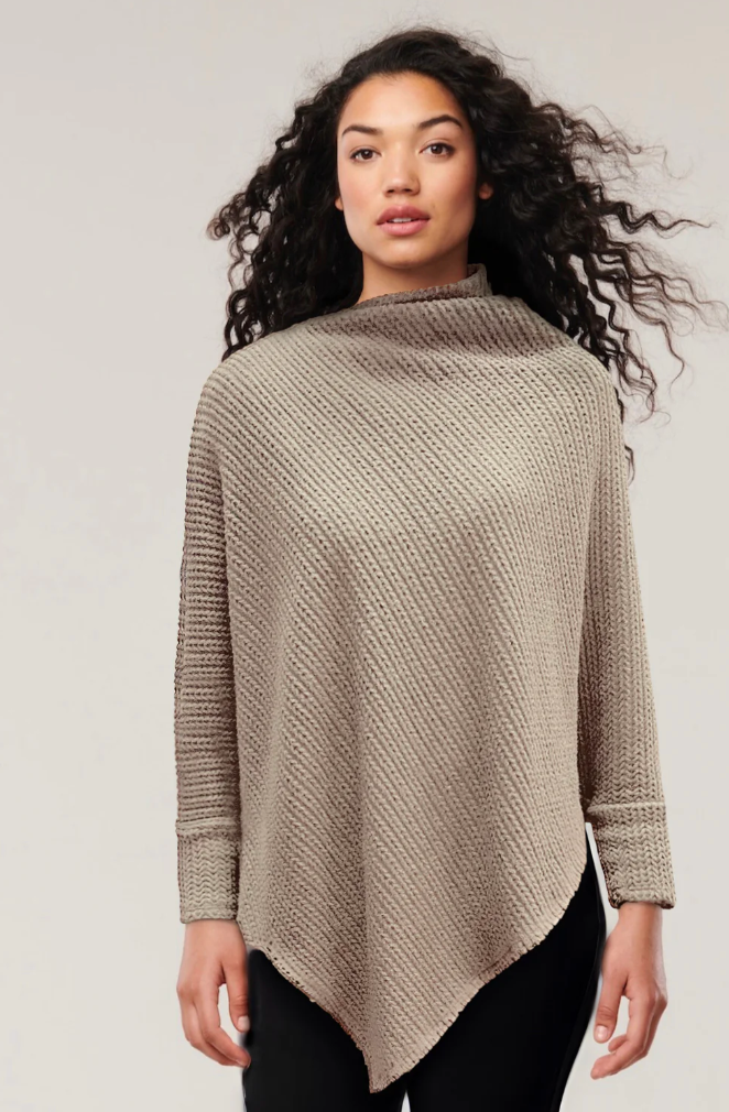 Helene Clarkson Design SINTRA Knit Poncho