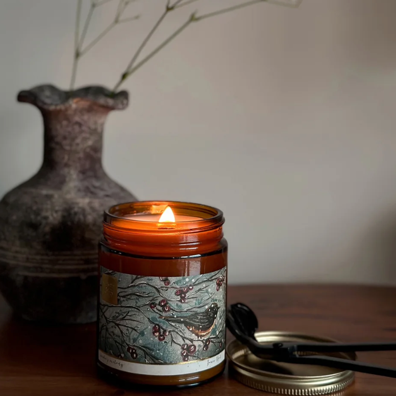 NOËL & CO Winter's Melody 8oz Holiday Candle