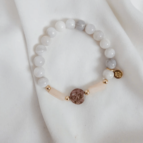 Rock Paper Pretty - Hearth-White Lace Agate