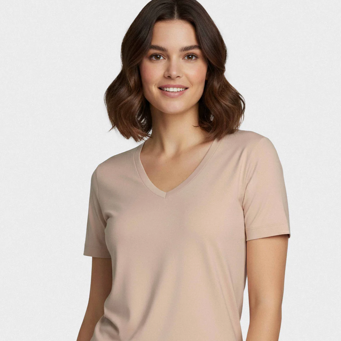 IMPETUS Women's Innovation Heat Regulating V-Neck Short Sleeve Tee