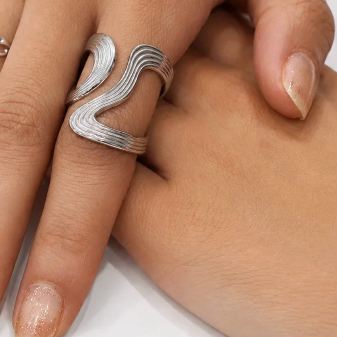 Sunbalm Jewelry - SWERVE Adjustable Ring