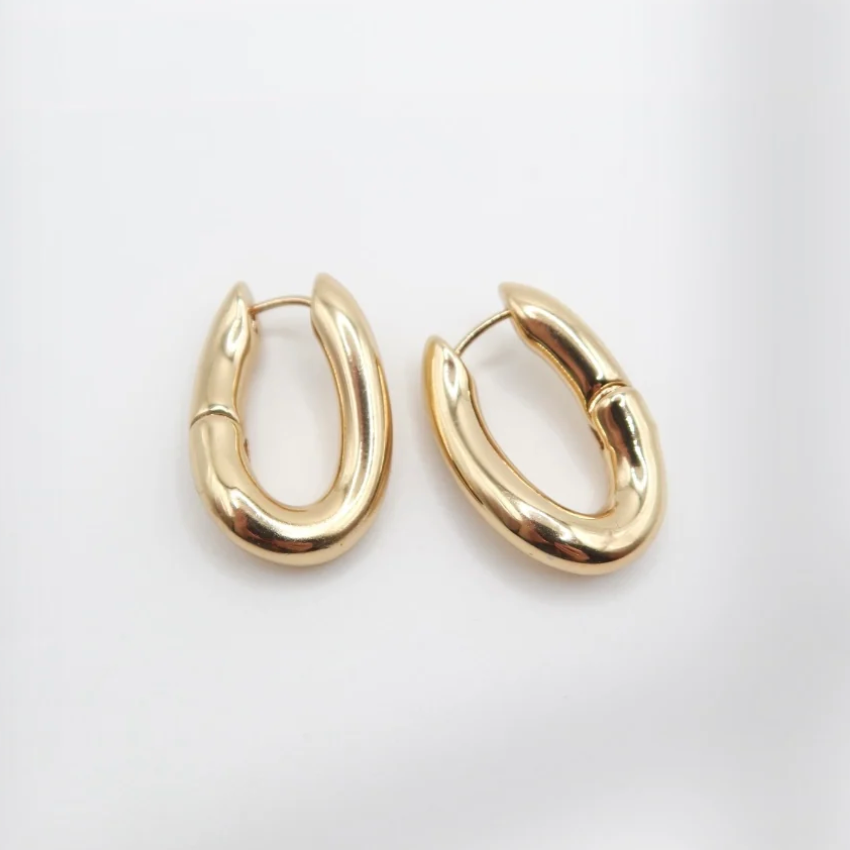 Wild Heart Collective - Juliette Oval Hoop Earrings