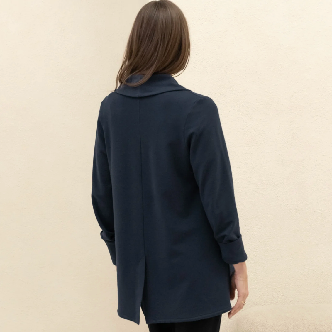 Encircled - The Navy Unblazer 2.0