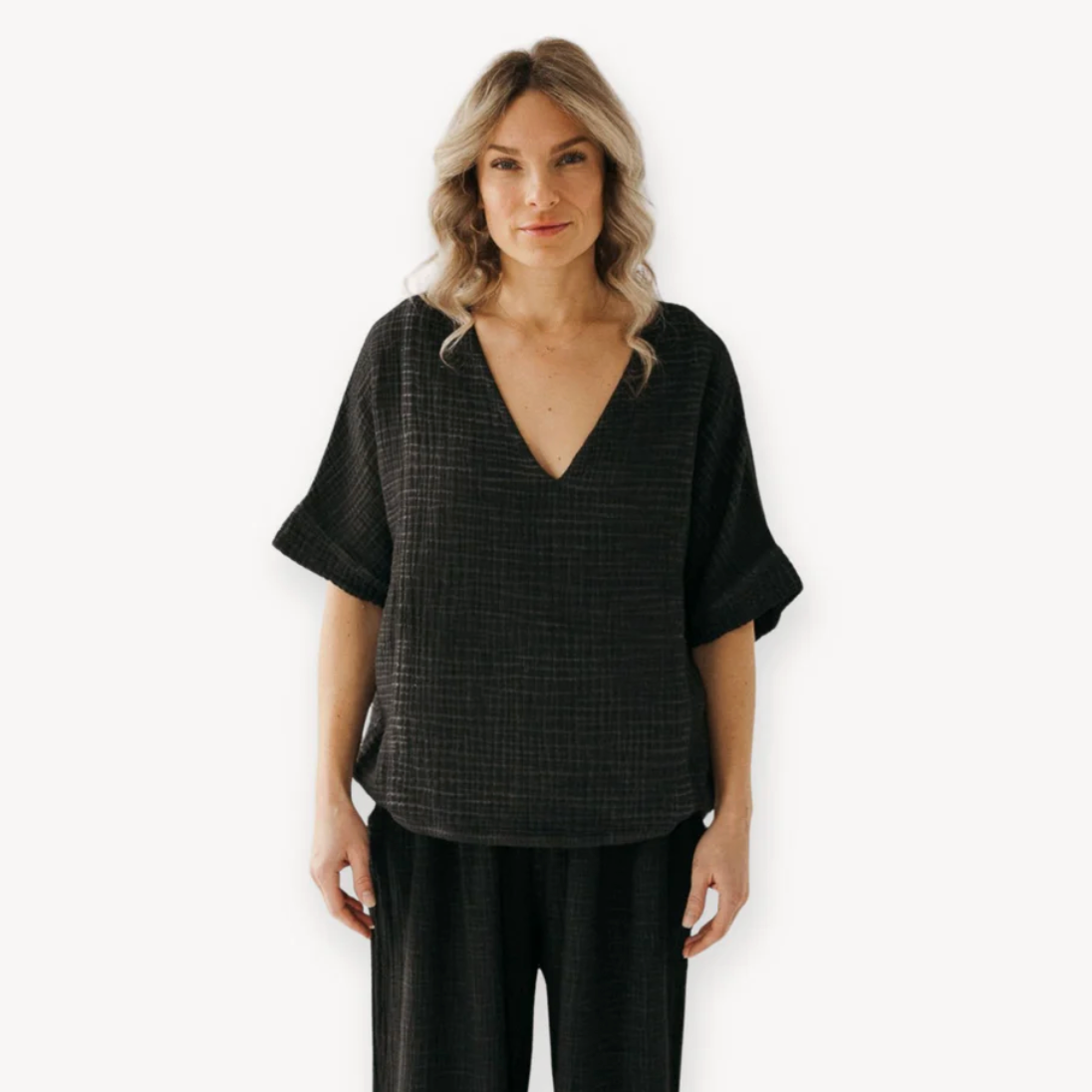 Pokoloko - Turkish Cotton Crinkle V-Neck Top
