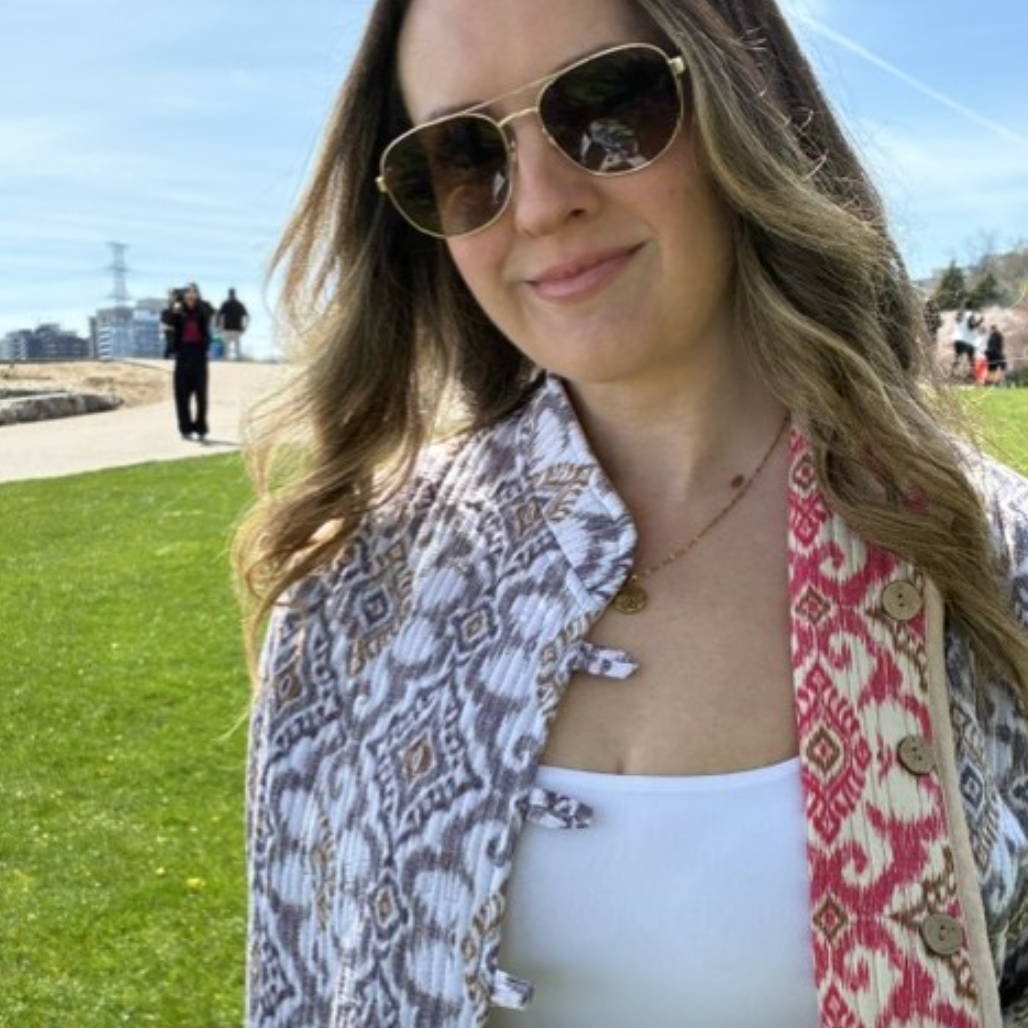 ZINNUR Handmade Reversible Quilted Cotton Jacket - Ikat Design