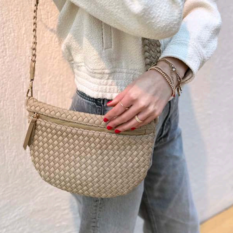 Isle of My - The Montauk Crossbody Bag