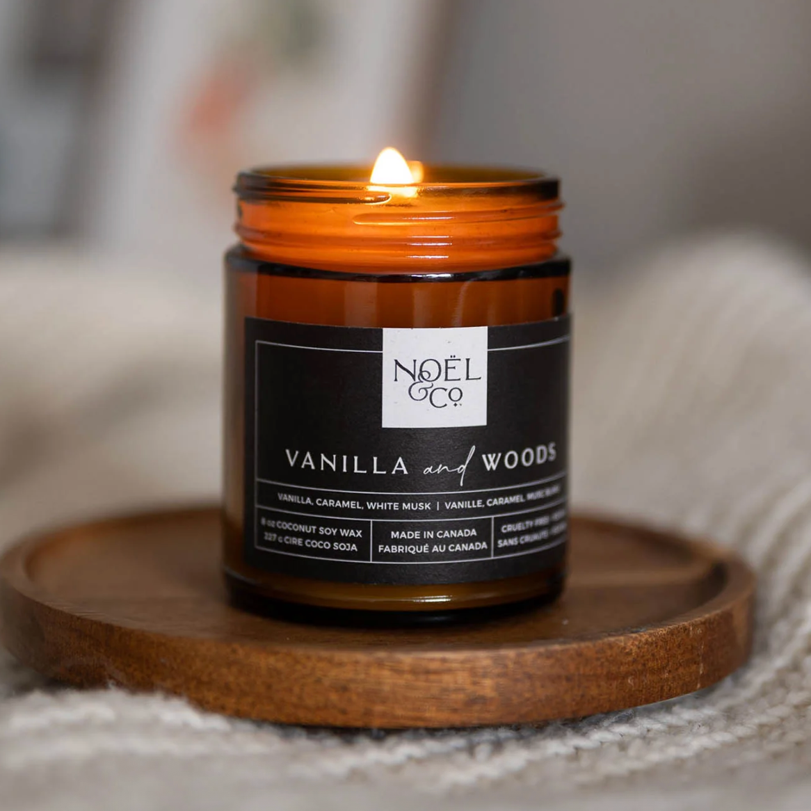 NOËL & CO Vanilla + Woods 8oz Candle