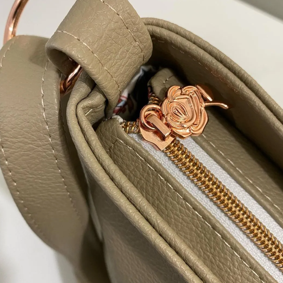 Riesling & Rose Handbag - The Ciara